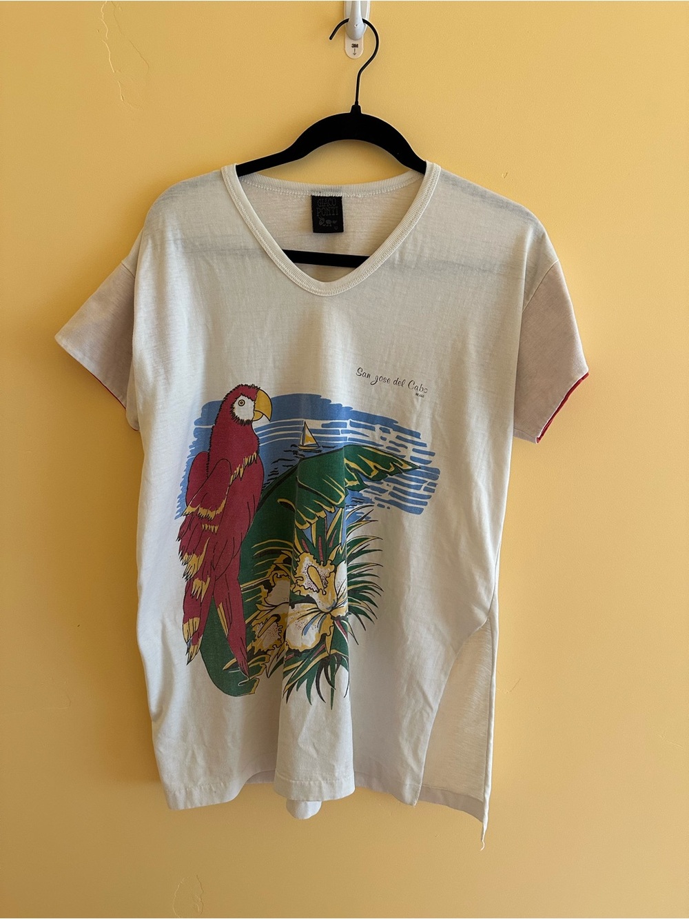 Tropical Parrot Graphic Tee - White with Red Parrot